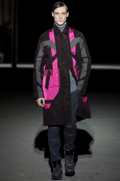 Look 6